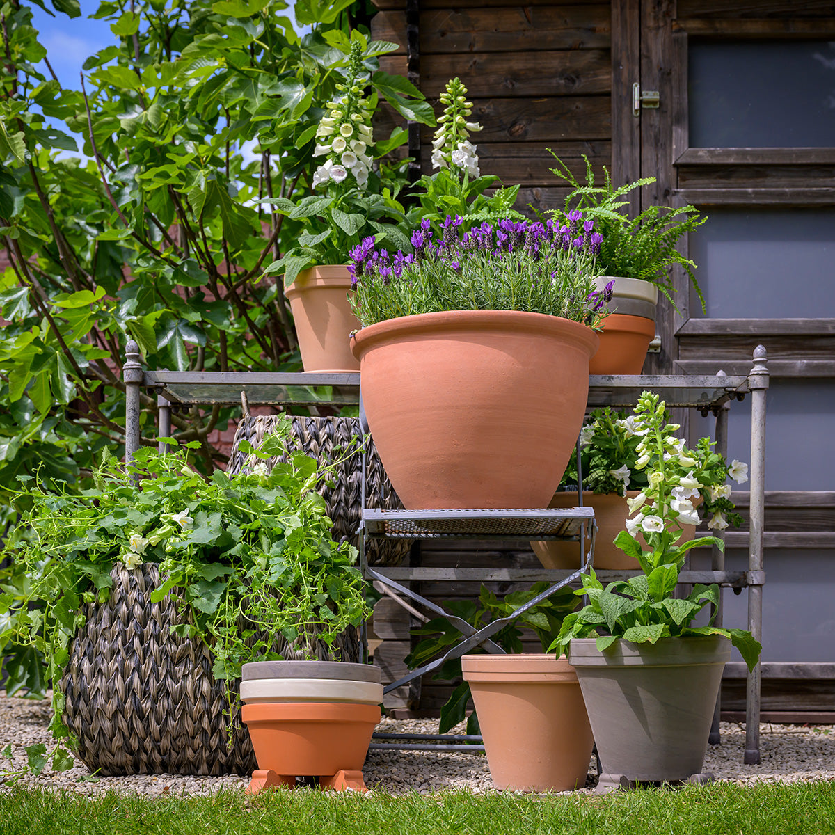 Terracotta Bloempot Cali met Schotel - Basalt - 24 cm